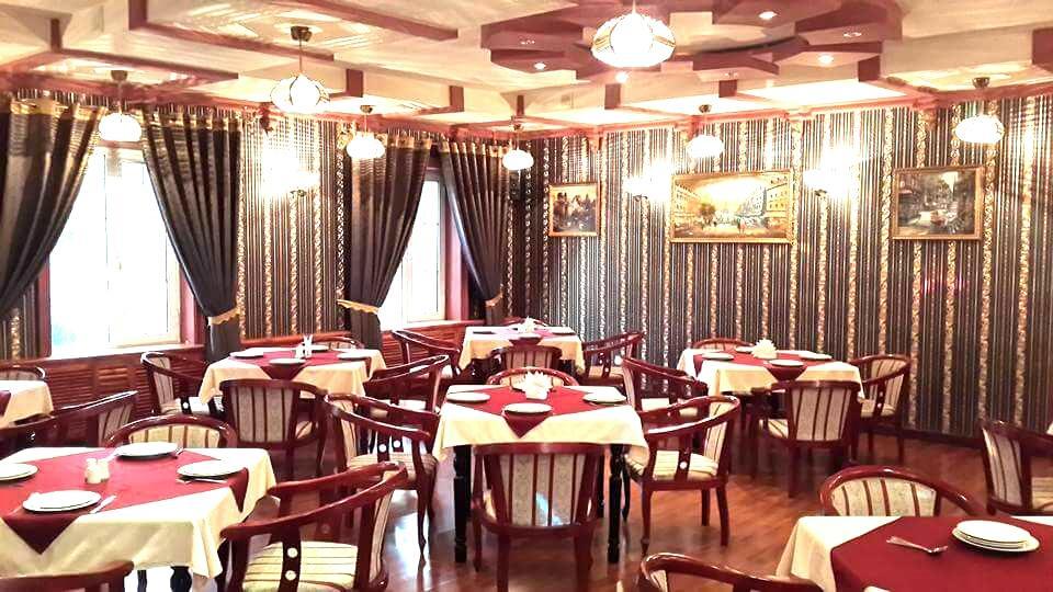 Hotel Grand Royal Jizzax Buitenkant foto